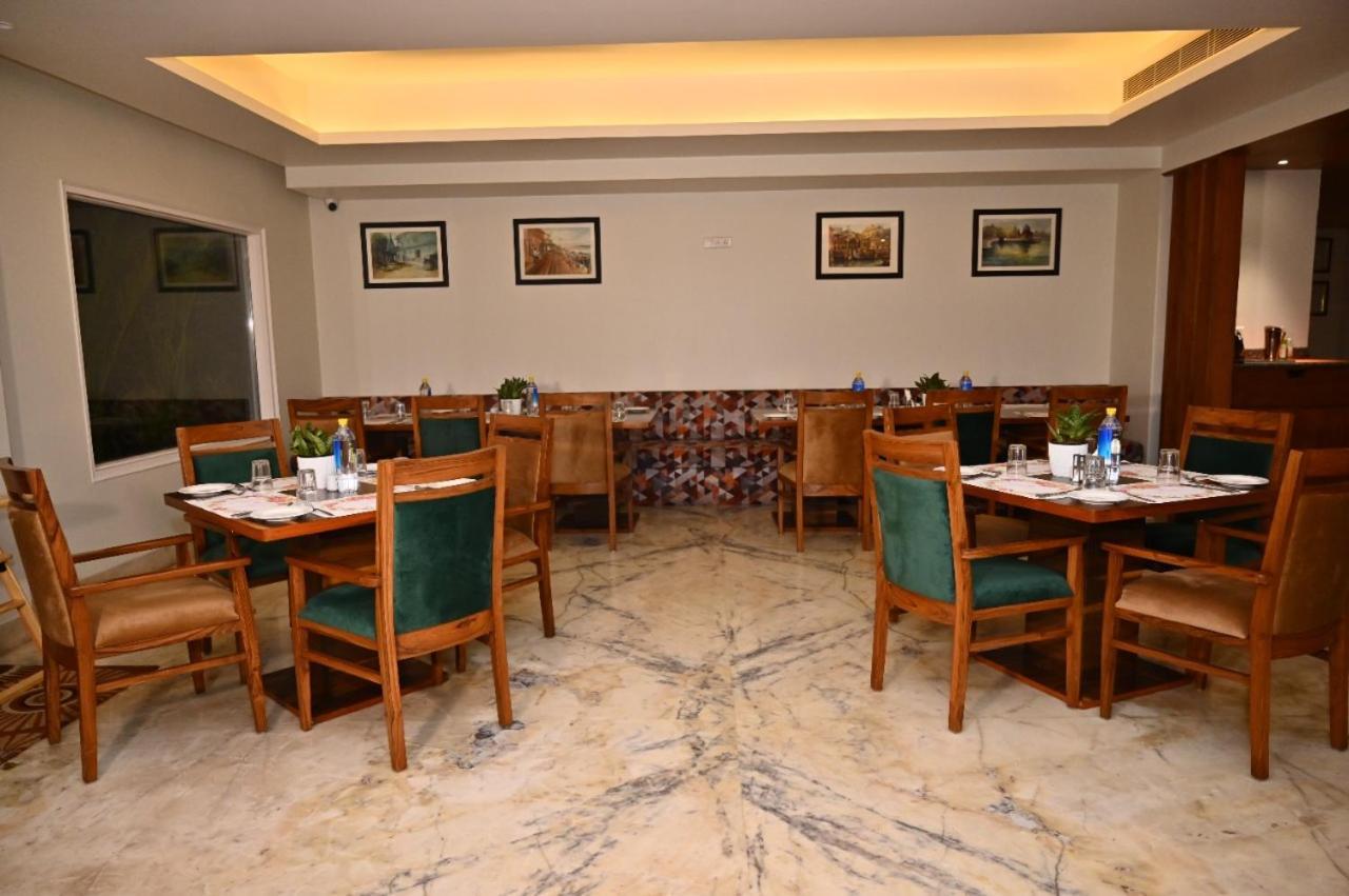 The Lalita Grand Mathura- Vrindavan Exteriér fotografie